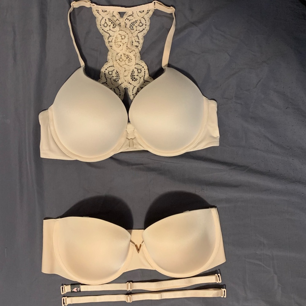 Victoria’s Secret Bra 36C Set